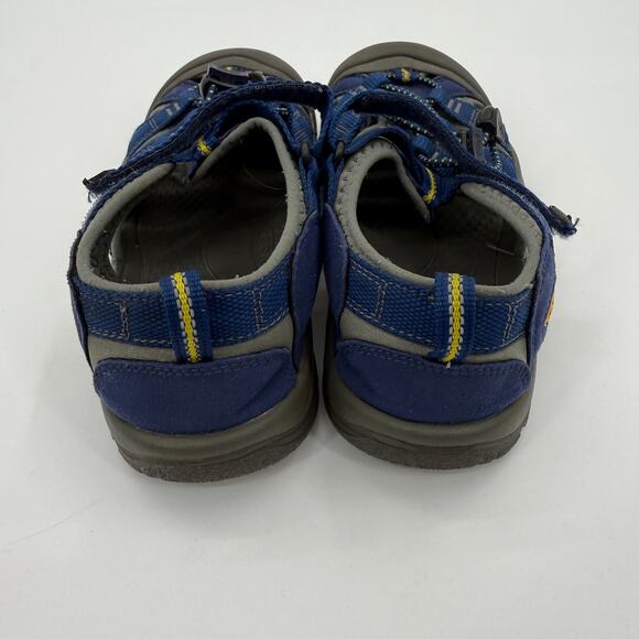 KEEN Big Kids Newport Sandal Size 4 Blue Adjustable Hiking Water Closed Toe Shoe - Picture 7 of 8